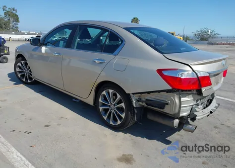 2015 Honda Accord Sport z USA, uszkodzony, nr VIN 1HGCR2F54FA270709